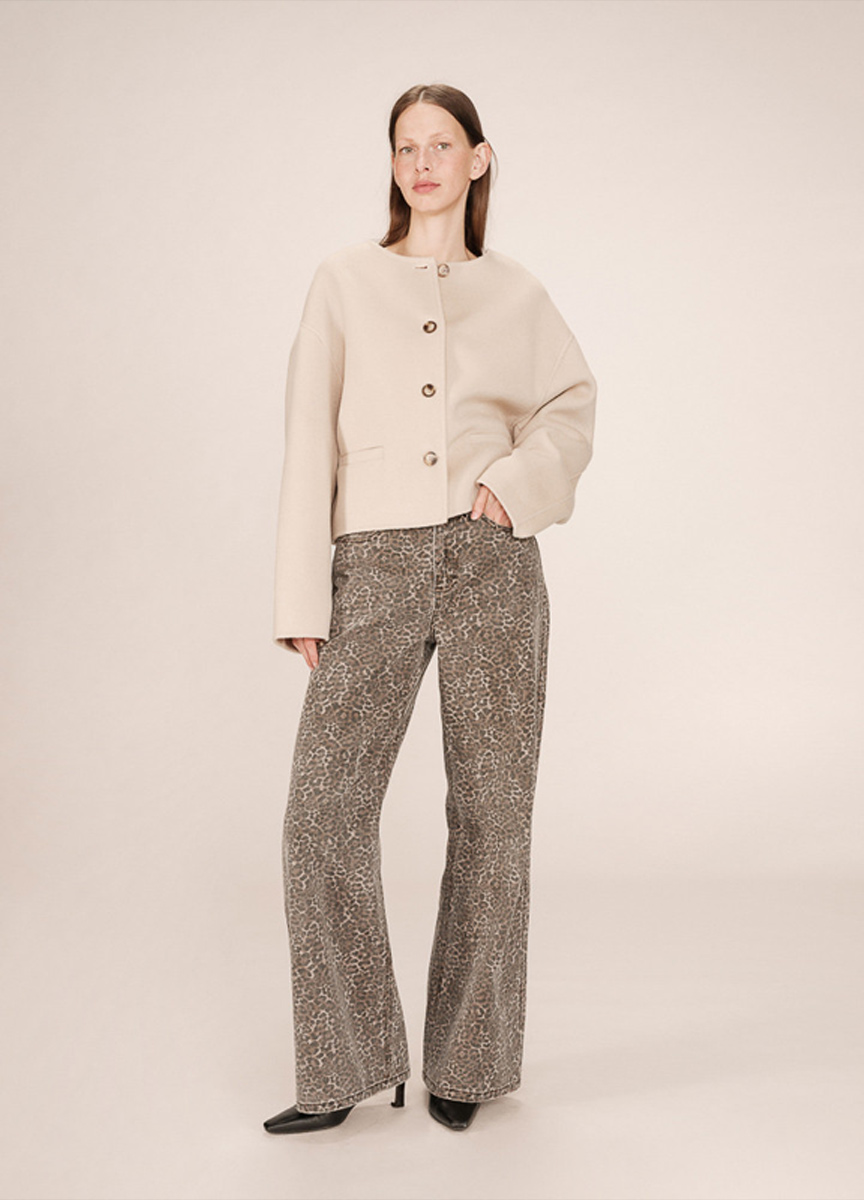 羊毛混紡短大衣